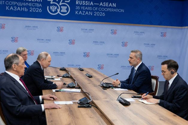 Turkish Foreign Minister Fidan - Russian President Putin in Kazan KAZAN, RUSSIA - JUNE 17: Turkish Foreign Minister Hakan Fidan meets with Russian President Vladimir Putin in Kazan, Russia on June 17, 2026. Murat Gok Anadolu Kazan Russia. Editorial use only. Please get in touch for any other usage.  Copyright: x2026xAnadoluxMuratxGokx