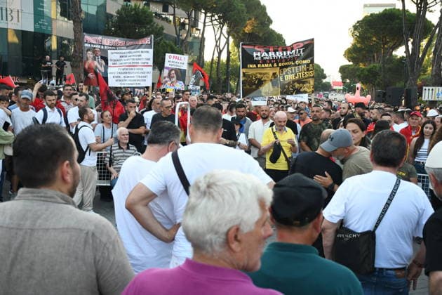 Anti-tourism project protests continue for 18th day in Albania TIRANA, ALBANIA - JUNE 17: Protests against a planned tourism project in the Zvernec area of the coastal city of Vlora continue for a 18th consecutive day in Tirana, Albania on June 17, 2026. Demonstrators gathered in Skanderbeg Square under the slogan Albania is not for sale, with a large number of participants joining the rally. Protesters opposed the reported sale of a beach in Zvernec as part of a tourism project allegedly linked to Ivanka Trump and Jared Kushner. Carrying banners, placards, and Albanian flags, demonstrators marched along the Boulevard of the Martyrs of the Nation toward the Prime Minister’s Office. Olsi Shehu Anadolu Tirana Albania. Editorial use only.  Copyright: x2026xAnadoluxOlsixShehux