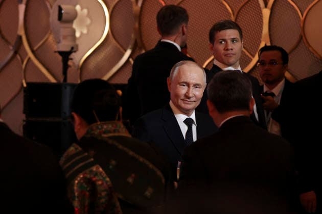 June 17, 2026, Kazan, Tatarstan, Russia: Russian President Vladimir Putin hosts the state reception for the RussiaÃ¢â‚¬ASEAN Summit at the Galiasgar Kamal Tatar State Academic Theatre, June 17, 2026 in Kazan, Russia. The event celebrates 35 years of partnership between Russia and the Association of Southeast Asian Nations. Kazan Russia - ZUMAp138 20260617_zaa_p138_007 Copyright: xEgorxAleev RoscongressxFoundatiox