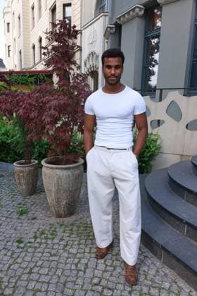 ICON Summer Dinner 2026, Empfang Tijan Njie ICON.Summer Dinner 2026, Seated Dinner im Hotel Roomers, Steinplatz, Berlin, Datum: 17.06.2026 *** ICON Summer Dinner 2026, Reception hosted by Tijan Njie ICON Summer Dinner 2026, Seated Dinner at Hotel Roomers, Steinplatz, Berlin, Date Copyright: xEventpress Kratschx
