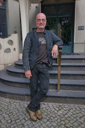 ICON Summer Dinner 2026, Empfang Christian Berkel ICON.Summer Dinner 2026, Seated Dinner im Hotel Roomers, Steinplatz, Berlin, Datum: 17.06.2026 *** ICON Summer Dinner 2026, Reception with Christian Berkel ICON Summer Dinner 2026, Seated Dinner at Hotel Roomers, Steinplatz, Berlin, Date Copyright: xEventpress Kratschx