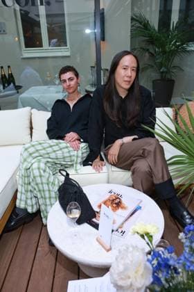 ICON Summer Dinner 2026, Empfang William Fan ICON.Summer Dinner 2026, Seated Dinner im Hotel Roomers, Steinplatz, Berlin, Datum: 17.06.2026 *** ICON Summer Dinner 2026, Reception with William Fan ICON Summer Dinner 2026, Seated Dinner at Hotel Roomers, Steinplatz, Berlin, Date Copyright: xEventpress Kratschx