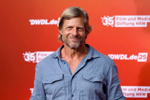 Schauspieler Henning Baum beim Sommerfest zum 35-jährigen Bestehen der Film- und Medienstiftung NRW sowie dem 25-jährigen Jubiläum des Medienmagazins DWDL im Park Cafe im Rheinpark. Köln, 17.06.2026 NRW Deutschland *** Actor Henning Baum at the summer festival celebrating the 35th anniversary of the Film and Media Foundation NRW and the 25th anniversary of the media magazine DWDL at the Park Cafe in Cologne’s Rheinpark, June 17, 2026, NRW, Germany,detected_source_language Copyright: xChristophxHardtx