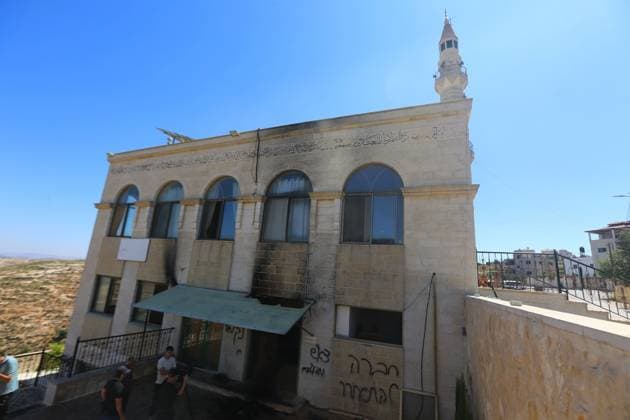 Settlers Set Fire to Mosque in Jaljulia Village North of Ramallah RAMALLAH, WEST BANK JUNE 2026: Settlers set fire to a mosque in the village of Jaljulia overnight, causing significant damage to the building. Local residents and emergency teams responded to the scene and worked to contain the fire, while investigations are ongoing. RAMALLAH PS Copyright: x xALIxShtayehx xJNAxPressx