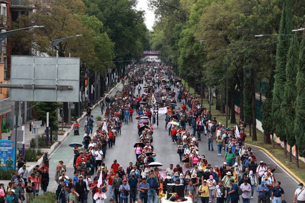 CNTE teachers rally toward Banorte Stadium in Mexico City MEXICO CITY, MEXICO - JUNE 17: CNTE teachers march toward Banorte Stadium, in Mexico City, Mexico on June 17, 2026. Members of National Coordination of Education Workers (CNTE) held a rally toward Banorte Stadium hours before the Uzbekistan v Colombia match following failed talks with the Mexican government. Daniel Cardenas Anadolu Mexico City Mexico. Editorial use only. Please get in touch for any other usage.  Copyright: x2026xAnadoluxDanielxCardenasx