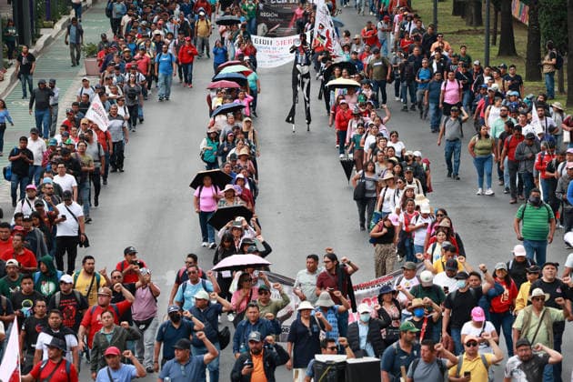 CNTE teachers rally toward Banorte Stadium in Mexico City MEXICO CITY, MEXICO - JUNE 17: CNTE teachers march toward Banorte Stadium, in Mexico City, Mexico on June 17, 2026. Members of National Coordination of Education Workers (CNTE) held a rally toward Banorte Stadium hours before the Uzbekistan v Colombia match following failed talks with the Mexican government. Daniel Cardenas Anadolu Mexico City Mexico. Editorial use only. Please get in touch for any other usage.  Copyright: x2026xAnadoluxDanielxCardenasx