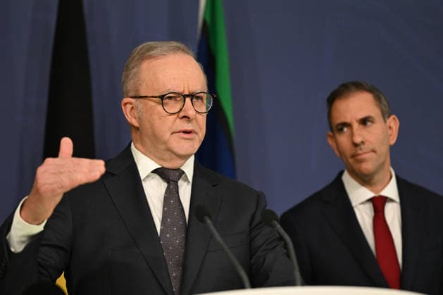 PRIME MINISTER ANTHONY ALBANESE PRESSER, Prime Minister Anthony Albanese and Treasurer Jim Chalmers address the media during a press conference in Sydney, Thursday, June 18, 2026.( NO ARCHIVING SYDNEY NEW SOUTH WALES AUSTRALIA  Copyright: xDEANxLEWINSx 20260618152510441949