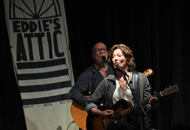 June 18, 2026, Atlanta, Georgia, USA: Amy Grant live at EddieÃ¢â‚¬â ¢s Attic, Decatur, Georgia 6-17-26. The 6 time Grammy winner makes her Eddie s Attic debut during her underplay tour playing an intimate sold out show to only 175 people in support of her new album The Me That Remains Atlanta USA  - ZUMAs380 20260618_zep_s380_012 Copyright: xDerekxStormx