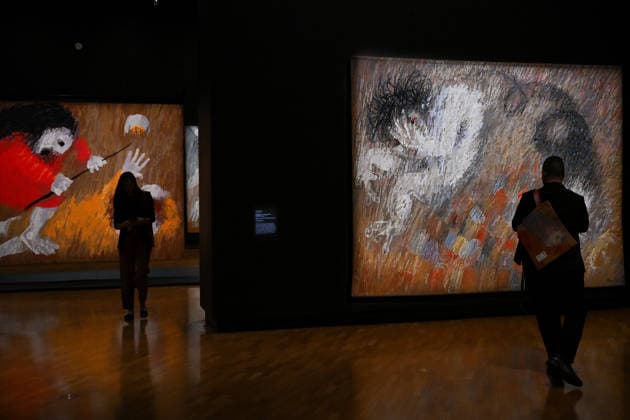 ARTHUR BOYD TAPESTRIES EXHIBITION, Guests take a look at tapestries during a media preview of a major winter exhibition ˜Arthur Boyd: Tapestries™ at the National Gallery of Australia in Canberra, Thursday, June 18, 2026. At 2.5 by 3.4 metres, each tapestry features a scene from the life of St Francis of Assisi, one of the most venerated figures in history. ( NO ARCHIVING CANBERRA AUSTRALIAN CAPITAL TERRITORY AUSTRALIA  Copyright: xLUKASxCOCHx 20260618132435806608