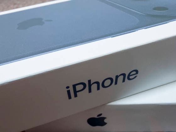 June 18, 2026, Taichung, Taiwan: Apple logo is displayed on iPhone slim box packaging. Apple is planning to raise prices due to memory chip shortage. Apple CEO Tim Cook said price increases are unavoidable, in a recent interview with The Wall Street Journal. Taichung Taiwan  - ZUMAc217 20260618_zip_c217_002 Copyright: xAndrexM.xChangx