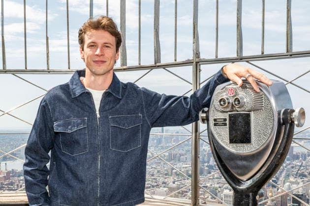 June 17, 2026, New York, New York, USA: JOSH BRUBAKER visits the Empire State Building in New York to celebrate the expansion of his two shows, The Bru Show and Audacity Check In. 17 June 2026 New York USA  - ZUMAa265 20260617_zep_a265_009 Copyright: xEricxAcquayex