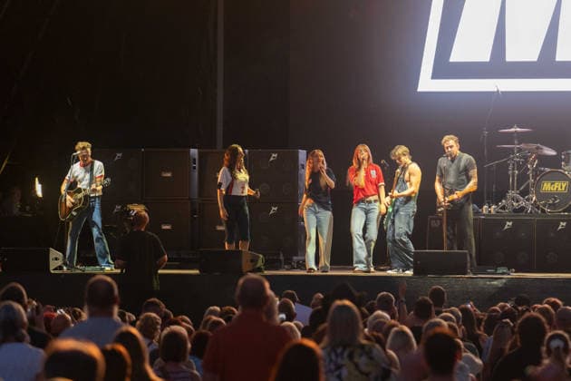 McFly in concert at Thetford Forest, Thetford, UK Thetford, UK, 17 June, 2026. McFly in concert. Pictured left to right, Tom Fletcher, Charlotte Steele, Holly-Anne Hul, Lauren Byrne, Dougie Poynter, Danny Jones., Credit:Stephen Keable Avalon UK, Norfolk, Thetford, Thetford Forest  Copyright: xStephenxKeablex xAvalonx 1110842087
