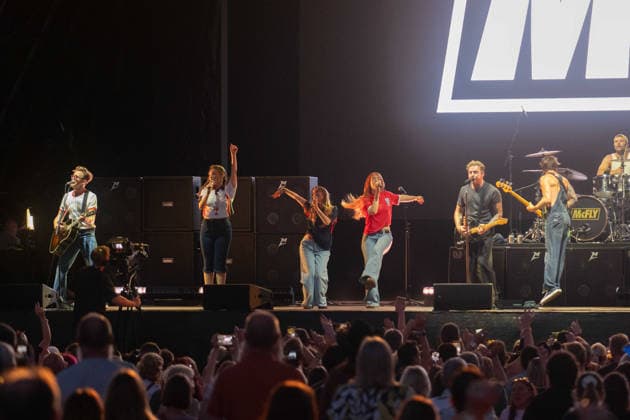 McFly in concert at Thetford Forest, Thetford, UK Thetford, UK, 17 June, 2026. McFly in concert. Pictured left to right, Tom Fletcher, Charlotte Steele, Holly-Anne Hul, Lauren Byrne, Danny Jones, Dougie Poynter, Harry Judd., Credit:Stephen Keable Avalon UK, Norfolk, Thetford, Thetford Forest  Copyright: xStephenxKeablex xAvalonx 1110842165