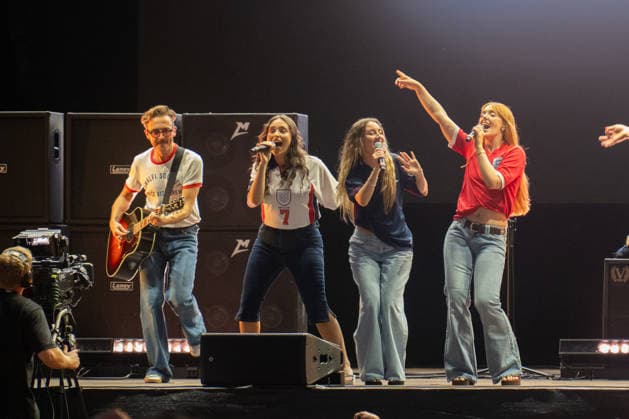 McFly in concert at Thetford Forest, Thetford, UK Thetford, UK, 17 June, 2026. McFly in concert. Pictured left to right, Tom Fletcher, Charlotte Steele, Holly-Anne Hul, Lauren Byrne., Credit:Stephen Keable Avalon UK, Norfolk, Thetford, Thetford Forest  Copyright: xStephenxKeablex xAvalonx 1110842181