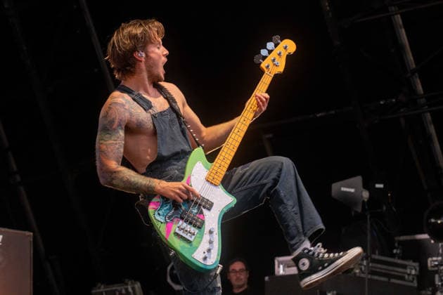 McFly in concert at Thetford Forest, Thetford, UK Thetford, UK, 17 June, 2026. McFly in concert. Pictured left to right, Dougie Poynter., Credit:Stephen Keable Avalon UK, Norfolk, Thetford, Thetford Forest  Copyright: xStephenxKeablex xAvalonx 1110847517