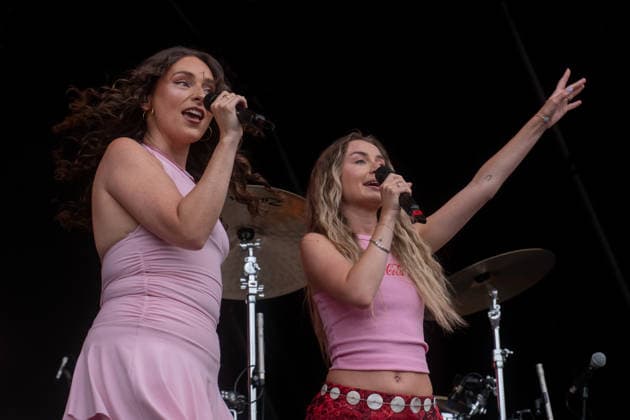 Remember Monday in concert at Thetford Forest in Thetford, UK on 17 June 2026 Charlotte Steele, Holly-Anne Hull at Remember Monday in concert at Thetford Forest in Thetford, UK on 17 June 2026, Credit:Stephen Keable Avalon UK, Norfolk, Thetford, Thetford Forest  Copyright: xStephenxKeablex xAvalonx 1110850893