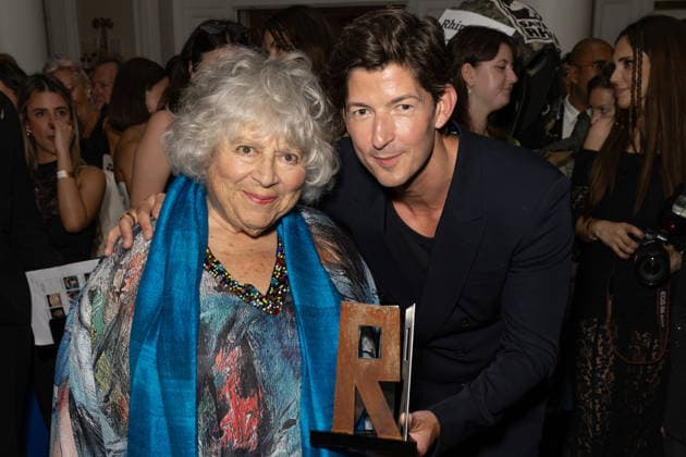 June 17, 2026, London, United Kingdom: Miriam Margolyes and Lee Knight seen posing with the Raindance Icon Award at the Raindance Film Festival Opening Gala held at the Waldorf Hilton, Aldwych. London United Kingdom - ZUMAs197 20260617_aaa_s197_412 Copyright: xPhilxLewisx