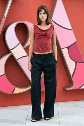 V&A Summer Party 2026 in London, UK- 17 JUNE 2026. Ruby Sear attends the V&A Summer Party 2026 at The V&A . London United Kingdom Copyright: xLounisxTiarx xSOPAxImagesx _DSC2260