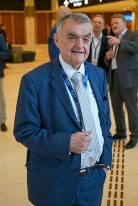 CNTV INNENMUNISTER- Herbert Reul Politiker der CDU. Innenminister des Landes Nordrhein-Westfalen auf der 225.Sitzung der Staendigen Konferenz der Innenminister und Senatoren der Laender am 17. Juni 2026 im Congress Center Hamburg Hamburg Deutschland *** CNTV INTERIOR MINISTER Herbert Reul, CDU politician and Interior Minister of the State of North Rhine-Westphalia, at the 225th meeting of the Standing Conference of Interior Ministers and Senators of the States on June 17, 2026, at the Congress Center Hamburg in Hamburg, Germany,detected_source_language