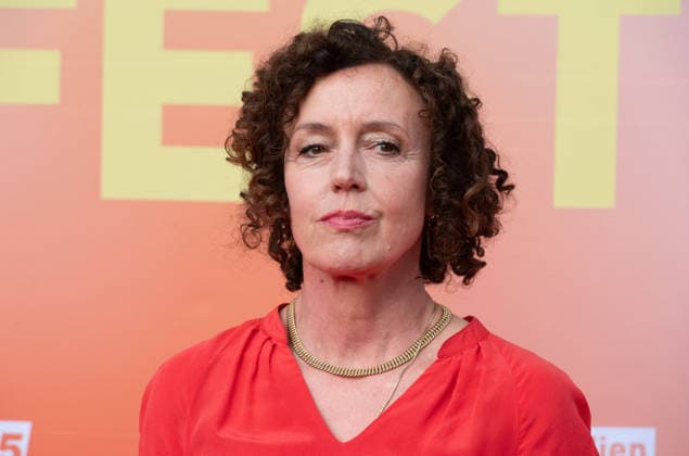 Maria SCHRADER, Schauspielerin, Portraet, Porträt, Portrait, Angeschnittenes Einzelbild, Einzelmotiv, Roter Teppich, Red Carpet Show, Ankunft, arrival, Sommerfest der Film und Medienstiftung NRW in Koeln, 17.06.2026. *** Maria SCHRADER, actress, portrait, close-up, single image, single subject, red carpet, red carpet event, arrival, Summer Festival of the Film and Media Foundation NRW in Cologne, June 17, 2026,detected_source_language