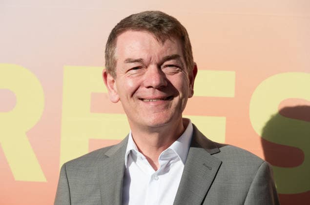 Joerg SCHOENENBORN, Jörg Schönenbon, Moderator Tagesthemen, Portraet, Porträt, Portrait, Angeschnittenes Einzelbild, Einzelmotiv, Roter Teppich, Red Carpet Show, Ankunft, arrival, Sommerfest der Film und Medienstiftung NRW in Koeln, 17.06.2026. *** Jörg SCHOENENBORN, Jörg Schönenbon, host of Tagesthemen, portrait, single frame, single subject, red carpet, red carpet show, arrival, Summer Festival of the Film and Media Foundation NRW in Cologne, June 17, 2026,detected_source_language