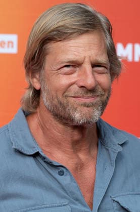 Henning BAUM, Schauspieler, Portraet, Porträt, Portrait, Angeschnittenes Einzelbild, Einzelmotiv, Roter Teppich, Red Carpet Show, Ankunft, arrival, Sommerfest der Film und Medienstiftung NRW in Koeln, 17.06.2026. *** Henning BAUM, actor, portrait, close-up, single image, single subject, red carpet, red carpet event, arrival, Summer Festival of the Film and Media Foundation NRW in Cologne, June 17, 2026,detected_source_language