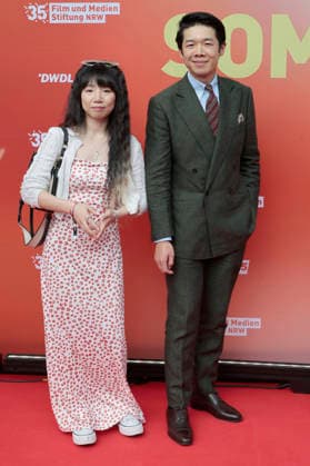 Trang Le Hong und Yung Ngo beim Sommerfest zum 35-jährigen Bestehen der Film- und Medienstiftung NRW im Park CafÃ . Köln, 17.06.2026 *** Trang Le Hong and Yung Ngo at the summer festival celebrating the 35th anniversary of the Film and Media Foundation NRW at Park Café in Cologne, June 17, 2026,detected_source_language Foto:xR.xSchmiegeltx xFuturexImagex nrw_sommerfest_6635