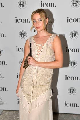 Jeanne Goursaud beim ICON Summer Dinner in der Manon Brasserie Nouvelle im Hotel Roomers. Berlin, 17.06.2026 *** Jeanne Goursaud at the ICON Summer Dinner at Manon Brasserie Nouvelle in the Roomers Berlin Hotel, June 17, 2026,detected_source_language Foto:xM.xBehrensx xFuturexImagex icon_6105