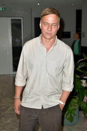 Tom Wlaschiha beim ICON Summer Dinner in der Manon Brasserie Nouvelle im Hotel Roomers. Berlin, 17.06.2026 *** Tom Wlaschiha at the ICON Summer Dinner at Manon Brasserie Nouvelle at the Hotel Roomers Berlin, June 17, 2026,detected_source_language Foto:xM.xBehrensx xFuturexImagex icon_6182