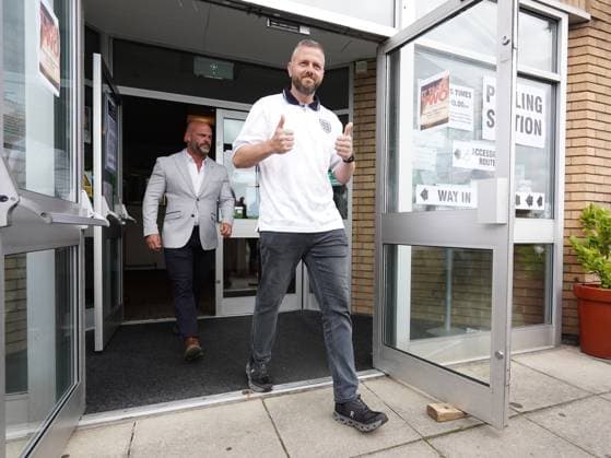 Voting begins in Makerfield by-election ASHTON-IN-MAKERFIELD, UNITED KINGDOM - JUNE 18: Reform UK Candidate Rob Kenyon leaves St Aidans Parish centre polling station during the Makerfield by-election on June 18, 2026, in Ashton in Makerfield, United Kingdom. Loannis Alexopoulos Anadolu Ashton-in-Makerfield United Kingdom. Editorial use only. Please get in touch for any other usage.  Copyright: x2026xAnadoluxLoannisxAlexopoulosx