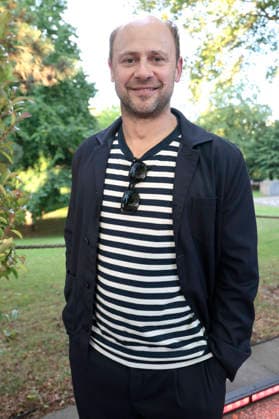 Moritz Führmann beim Sommerfest zum 35-jährigen Bestehen der Film- und Medienstiftung NRW im Park CafÃ . Köln, 17.06.2026 *** Moritz Führmann at the summer festival celebrating the 35th anniversary of the Film and Media Foundation NRW at Park Café in Cologne, June 17, 2026,detected_source_language Foto:xR.xSchmiegeltx xFuturexImagex nrw_sommerfest_6803