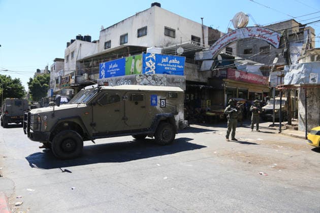 Israeli army raids Balata refugee camp near Nablus Israeli army forces raid Balata refugee camp, east of Nablus in the West Bank, on June 18, 2026. According to local sources, Israeli forces stormed the market during a military operation and detained several Palestinians. Photo by Mohammed Nasser apaimages Nablus West Bank Palestinian Territory 180626_Nablus_MN_00(12) Copyright: xapaimagesxMohammedxNasserx xapaimagesx