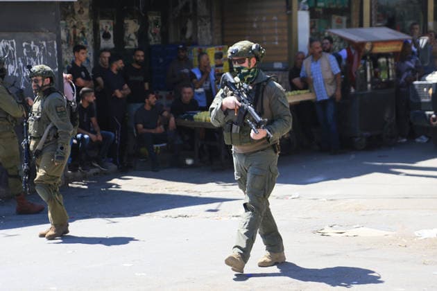 Israeli army raids Balata refugee camp near Nablus Israeli army forces raid Balata refugee camp, east of Nablus in the West Bank, on June 18, 2026. According to local sources, Israeli forces stormed the market during a military operation and detained several Palestinians. Photo by Mohammed Nasser apaimages Nablus West Bank Palestinian Territory 180626_Nablus_MN_00(13) Copyright: xapaimagesxMohammedxNasserx xapaimagesx