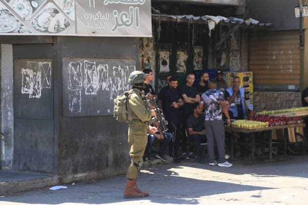 Israeli army raids Balata refugee camp near Nablus Israeli army forces raid Balata refugee camp, east of Nablus in the West Bank, on June 18, 2026. According to local sources, Israeli forces stormed the market during a military operation and detained several Palestinians. Photo by Mohammed Nasser apaimages Nablus West Bank Palestinian Territory 180626_Nablus_MN_00(14) Copyright: xapaimagesxMohammedxNasserx xapaimagesx