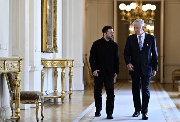 Ukraine president Volodymyr Zelensky and King Philippe - Filip of Belgium pictured before a lunch at the Royal Palace, on Thursday 18 June 2026 in Brussels.  ERICxLALMAND 178040720
