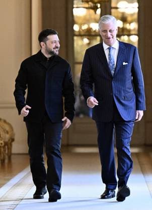 Ukraine president Volodymyr Zelensky and King Philippe - Filip of Belgium pictured before a lunch at the Royal Palace, on Thursday 18 June 2026 in Brussels.  ERICxLALMAND 178040844