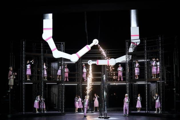 Ensemble während der Fotoprobe für Zar und Zimmermann in der Deutschen Oper in Berlin, 17. Juni 2026. Komische Oper in drei Akten von Albert Lortzing. Musikalische Leitung Antonello Manacorda. Inszenierung Martin G. Berger. Bühne Sarah-Katharina Karl. Kostüme Esther Bialas. Premiere ist am 20. Juni 2026. Deutsche Oper Berlin Zar und Zimmermann *** The ensemble during the photo shoot for The Tsar and the Carpenter at the Deutsche Oper in Berlin, June 17, 2026 Comic opera in three acts by Albert Lortzing Musical direction by Antonello Manacorda Direction by Martin G. Berger Set design by Sarah Katharina Karl Costume design by Esther Bialas Premiere on June 20, 2026 at the Deutsche Oper Berlin Zar und Zimmermann,detected_source_langua