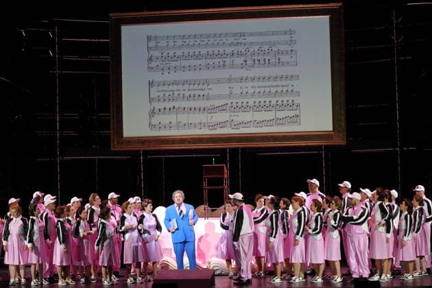 Patrick Zielke (als van Bett) und Ensemble während der Fotoprobe für Zar und Zimmermann in der Deutschen Oper in Berlin, 17. Juni 2026. Komische Oper in drei Akten von Albert Lortzing. Musikalische Leitung Antonello Manacorda. Inszenierung Martin G. Berger. Bühne Sarah-Katharina Karl. Kostüme Esther Bialas. Premiere ist am 20. Juni 2026. Deutsche Oper Berlin Zar und Zimmermann *** Patrick Zielke as van Bett and the ensemble during the photo rehearsal for Zar und Zimmermann at the Deutsche Oper in Berlin, June 17, 2026 Comic opera in three acts by Albert Lortzing Musical direction by Antonello Manacorda Direction by Martin G. Berger Set design by Sarah Katharina Karl Costume design by Esther Bialas Premiere on June 20, 2026 at the D
