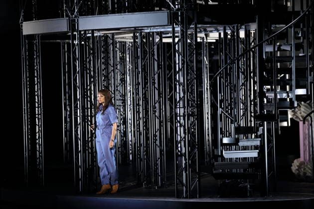 Nadja Mchantaf (als Marie) während der Fotoprobe für Zar und Zimmermann in der Deutschen Oper in Berlin, 17. Juni 2026. Komische Oper in drei Akten von Albert Lortzing. Musikalische Leitung Antonello Manacorda. Inszenierung Martin G. Berger. Bühne Sarah-Katharina Karl. Kostüme Esther Bialas. Premiere ist am 20. Juni 2026. Deutsche Oper Berlin Zar und Zimmermann *** Nadja Mchantaf (as Marie) during the photo shoot for Zar und Zimmermann at the Deutsche Oper in Berlin, June 17, 2026 Comic opera in three acts by Albert Lortzing Musical direction