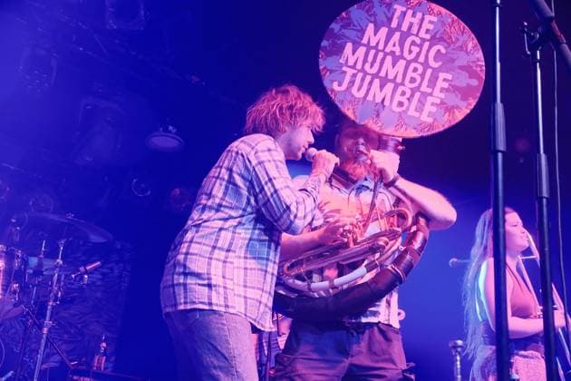 17.06.2026 xkhx Kassel, Kulturzelt Konzert The Magic Mumble Jumble BAND MEMBERS Paul Istance - Lead vocals, Trumpet Erik Stein - Drums Leah Uijterlinde Clarinet, Trombone, Vocals Hugrun Elfa - Posaune, Vocals Reid Steenhuis Piano, Hammond, Vocals Pim Koppen Bass, Vocals David Uijterlinde - Electric guitar, Vocals Leroy van der Poel Sousaphone, Euphonium, Trombone, Vocals *** June 17, 2026 xkhx Kassel, Kulturzelt Concert KH