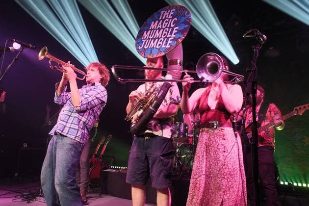 17.06.2026 xkhx Kassel, Kulturzelt Konzert The Magic Mumble Jumble BAND MEMBERS Paul Istance - Lead vocals, Trumpet Erik Stein - Drums Leah Uijterlinde Clarinet, Trombone, Vocals Hugrun Elfa - Posaune, Vocals Reid Steenhuis Piano, Hammond, Vocals Pim Koppen Bass, Vocals David Uijterlinde - Electric guitar, Vocals Leroy van der Poel Sousaphone, Euphonium, Trombone, Vocals *** June 17, 2026 xkhx Kassel, Kulturzelt Concert KH