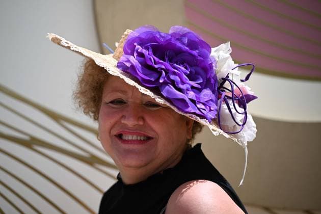 Royal Ascot 2026 BERKSHIRE, UNITED KINGDOM - JUNE 18: Visitors wearing elaborate hats and elegant outfits attend the third day of the traditional Royal Ascot horse racing event, held in the United Kingdom since 1711, at Ascot Racecourse in Berkshire, United Kingdom on June 18, 2026. Rasid Necati Aslim Anadolu Berkshire United Kingdom. Editorial use only. Please get in touch for any other usage.  Copyright: x2026xAnadoluxRasidxNecatixAslimx