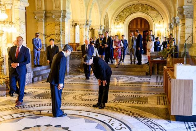 Den Haag, The Netherlands, 2026-06-18 14:45:44 THE HAGUE, 18-06-2026, Peace Palace At the invitation of King Willem Alexander and Queen Maxima, Emperor Naruhito of Japan is paying a state visit to the Netherlands. Emperor Naruhito is accompanied by Her Majesty Empress Masako. The state visit is a confirmation of the close and historic relationship between Japan and the Netherlands. The countries share 426 years of bilateral relations. PHOTO: NLBeeld Patrick van Emst In the photo: Emperor Naruhito visits the Peace Palace in The Hague, seat of the Permanent Court of Arbitration and the International Court of Justice. During a tour, the Emperor visits, among other things, the Japanese Room of the Permanent Court of Arbitration and the courtro  Copyright: xx x