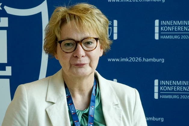 CNTV INNENMUNISTER- Daniela Behrens deutsche SPD Politikerin Niedersaechsische Innenministerin zu Gast auf der 225.Sitzung der Staendigen Konferenz der Innenminister und Senatoren der Laender am 18. Juni 2026 im Congress Center Hamburg Hamburg Deutschland *** CNTV