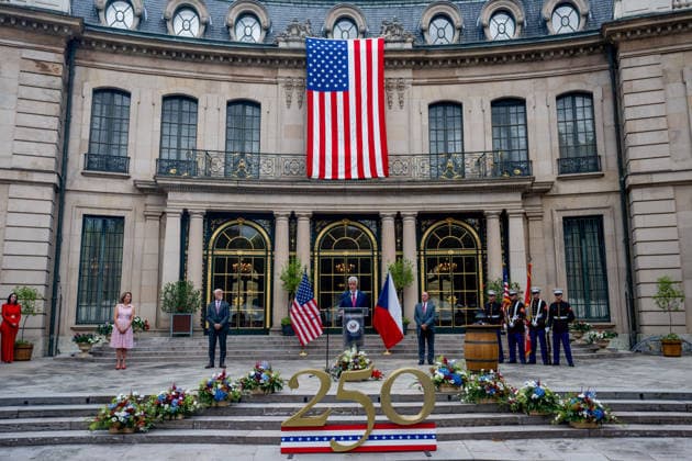 A reception marking the 250th anniversary of U.S. independence, hosted by U.S. Ambassador to Prague Nicholas Merrick (middle), was held in Prague, Czech Republic, on June 18, 2026. Third from left is seen Czech President Petr Pavel. (CTKxPhoto OndrejxDeml) CTKPhotoP2026061807816  CTKPhotoP2026061807816