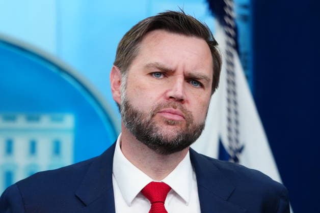 United States Vice President JD Vance conducts a briefing in the James S Brady Press Briefing Room of the White House in Washington, DC, USA, on Thursday, June 18, 2026. The Vice President led the team that negotiated the recent Memorandum of Understanding that resulted in the effective end of military action against Iran. Copyright: xAaronxSchwartzx xPoolxviaxCNPx MediaPunchx