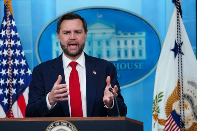 JD Vance Briefs the Media United States Vice President JD Vance conducts a briefing in the James S Brady Press Briefing Room of the White House in Washington, DC, USA, on Thursday, June 18, 2026. The Vice President led the team that negotiated the recent Memorandum of Understanding that resulted in the effective end of military action against Iran. Credit: Aaron Schwartz Pool via CNP Washington District of Columbia United States  Copyright: xPool ABACAx