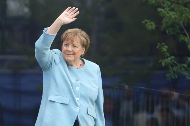 News Bilder des Tages Former German Chancellor Angela Merkel waves during the inauguration of the Obama Presidential Center in Chicago, USA, 18 June 2026 Inauguration of the Obama Presidential Center !ACHTUNG: NUR REDAKTIONELLE NUTZUNG!  Copyright: xOctavioxGuzmánx AME2149 20260618-55020638725_1