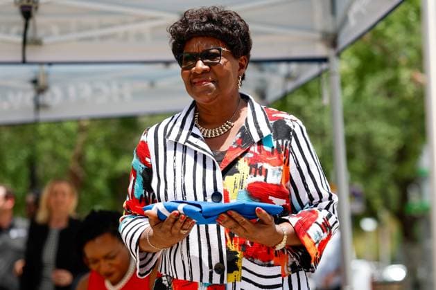 June 18, 2026, Tampa, Florida, USA: Hillsborough County Commissioner Gwen Myers holds the Juneteenth flag during the annual Juneteenth Flag-Raising ceremony outside the Fred B. Karl County Center on Thursday, June 18, 2026, in Tampa. Tampa USA - ZUMAs70_ 20260618_zan_s70_014 Copyright: xJeffereexWoox