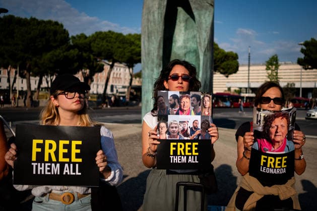 June 18, 2026, Rome, Rm, Italy: Amnesty International launches a permanent national mobilization with protests across Italy in support of the 10 people from the Global Sumud Land Convoy who have been held captive in Libya for 24 days. In Rome, activists gather in the square in front of Termini Station, near the statue of Pope John Paul II. Rome Italy - ZUMAg256 20260618_znp_g256_001 Copyright: xMarcoxDixGianvitox
